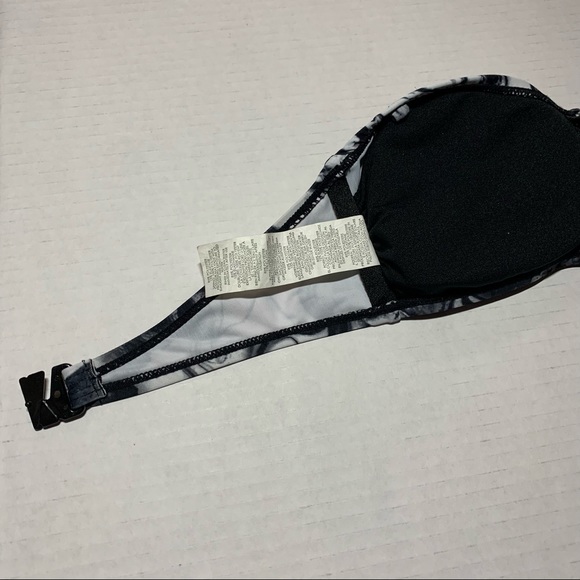 Boohoo Black and White Marble Bikini Top - Picture 12 of 13